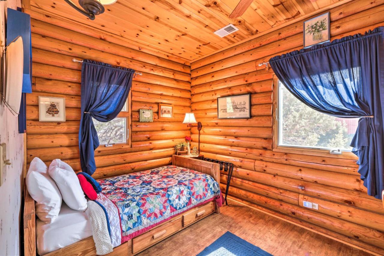 Quaint Williams Cabin Near Grand Canyon Ngoại thất bức ảnh